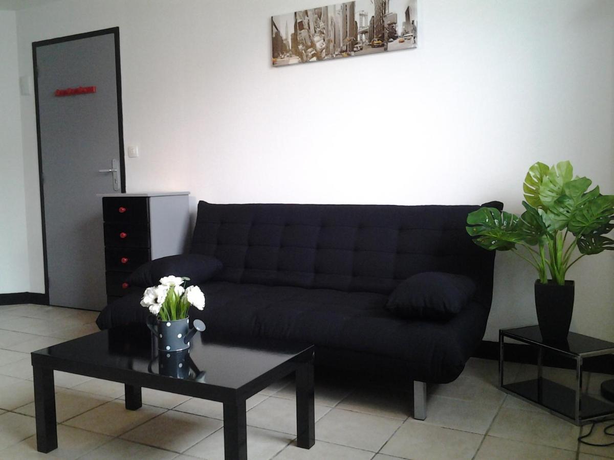 Appartement T3 Tout Confort En Duplex A 20Mn A Pied Du Centre-Ville Avec Tv Et Wifi La Rochelle  Exterior photo